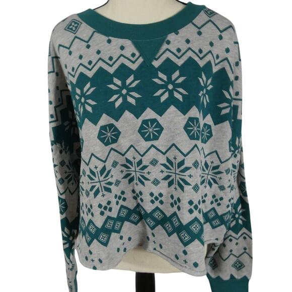 Colsie XL Cropped Sweatshirt Snowflakes Teal Gray Boxy - Picture 1 of 7
